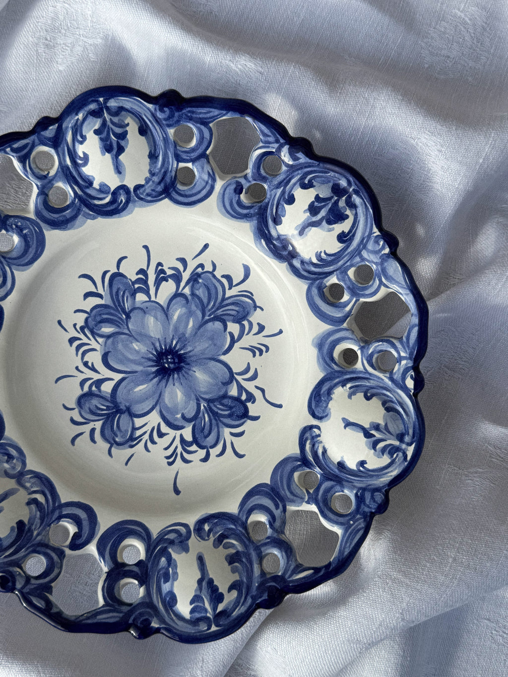 Set 2 dekorativních portugalských talířů Vestal Alcobaça