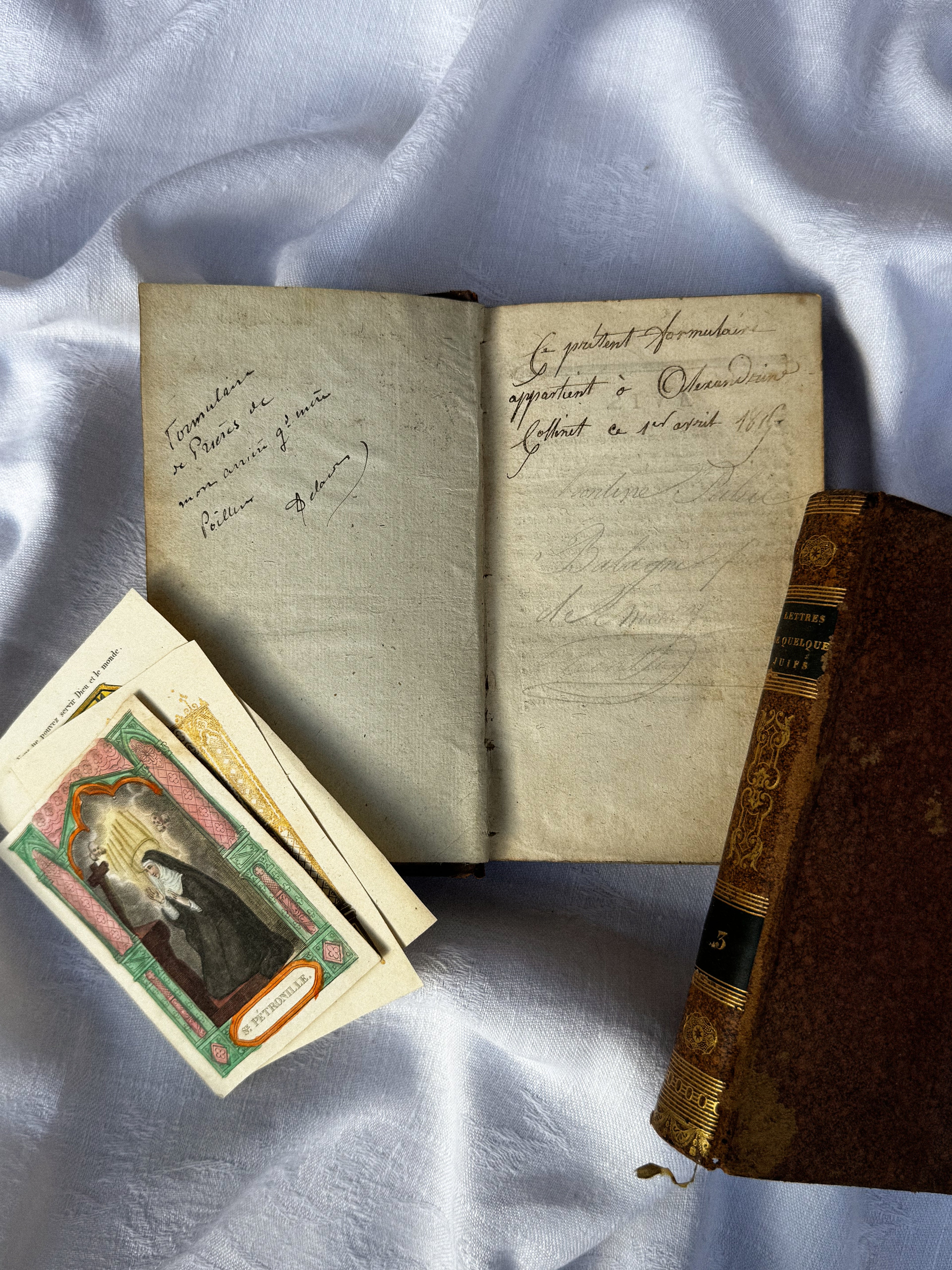 Set 2 starožitných knih z 19. století