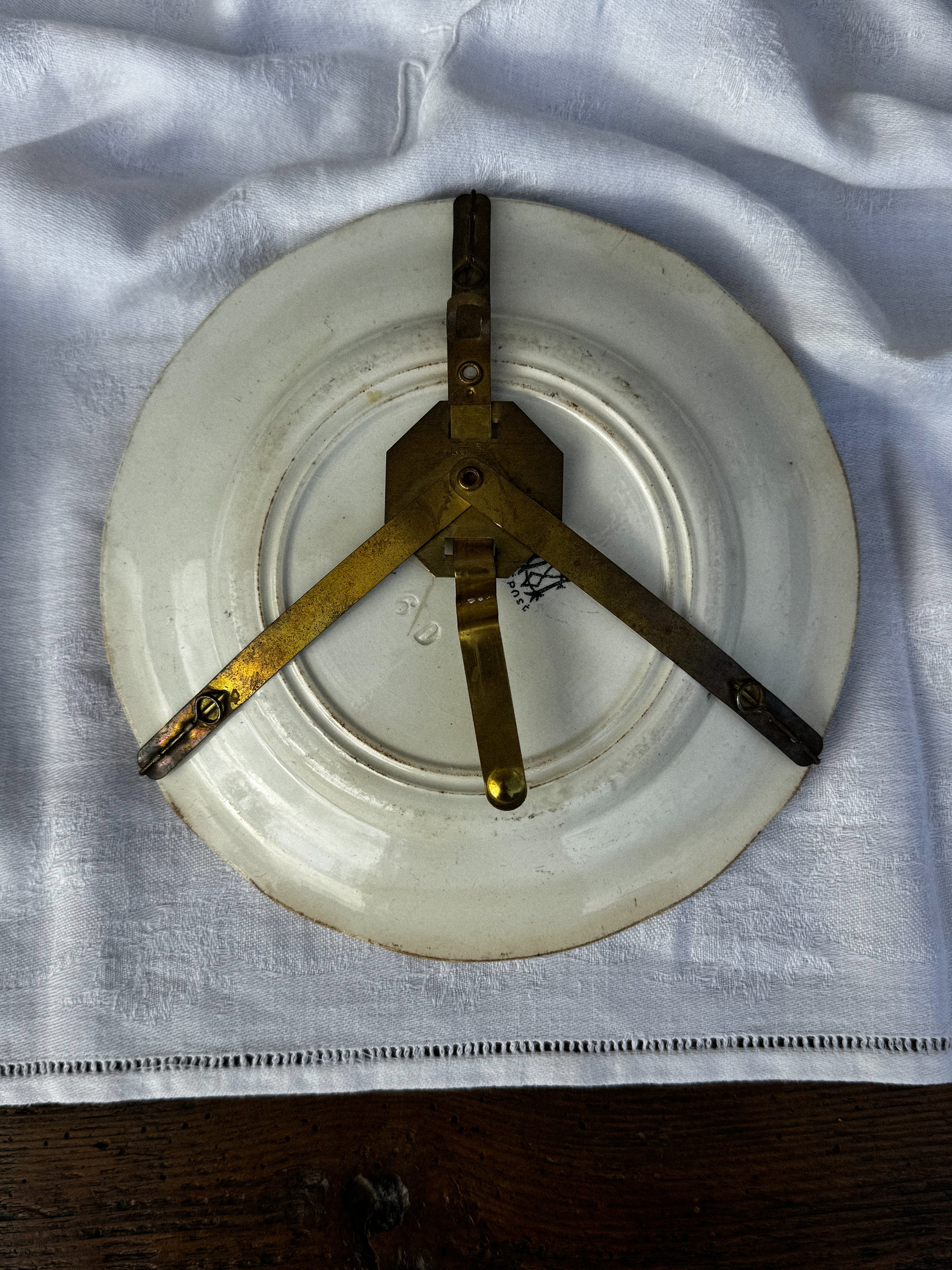 Starožitný francouzský dekorativní talíř Creil & Montereau