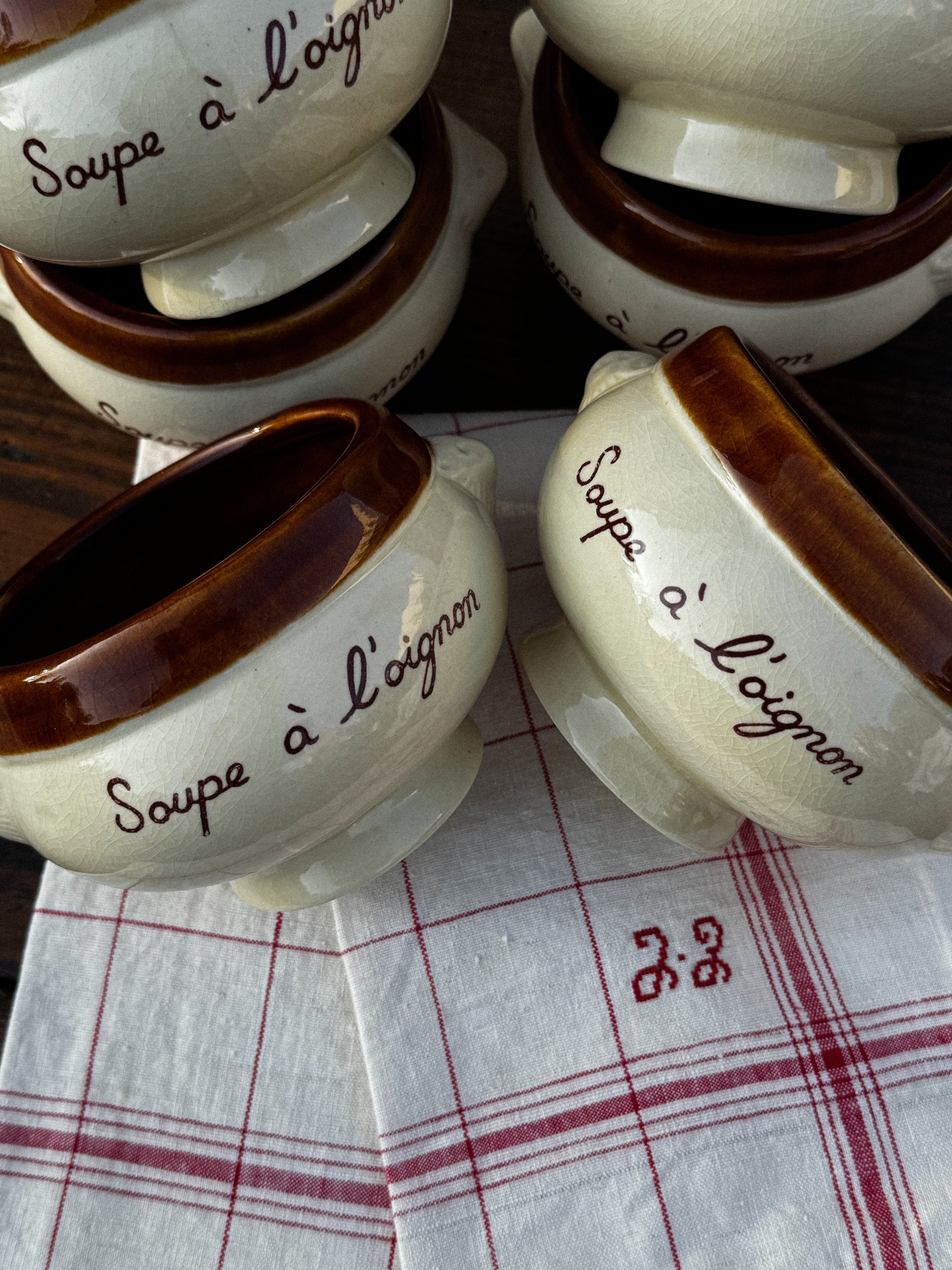 Sada 6 francouzských misek na cibulačku "Soupe à l'oignon"