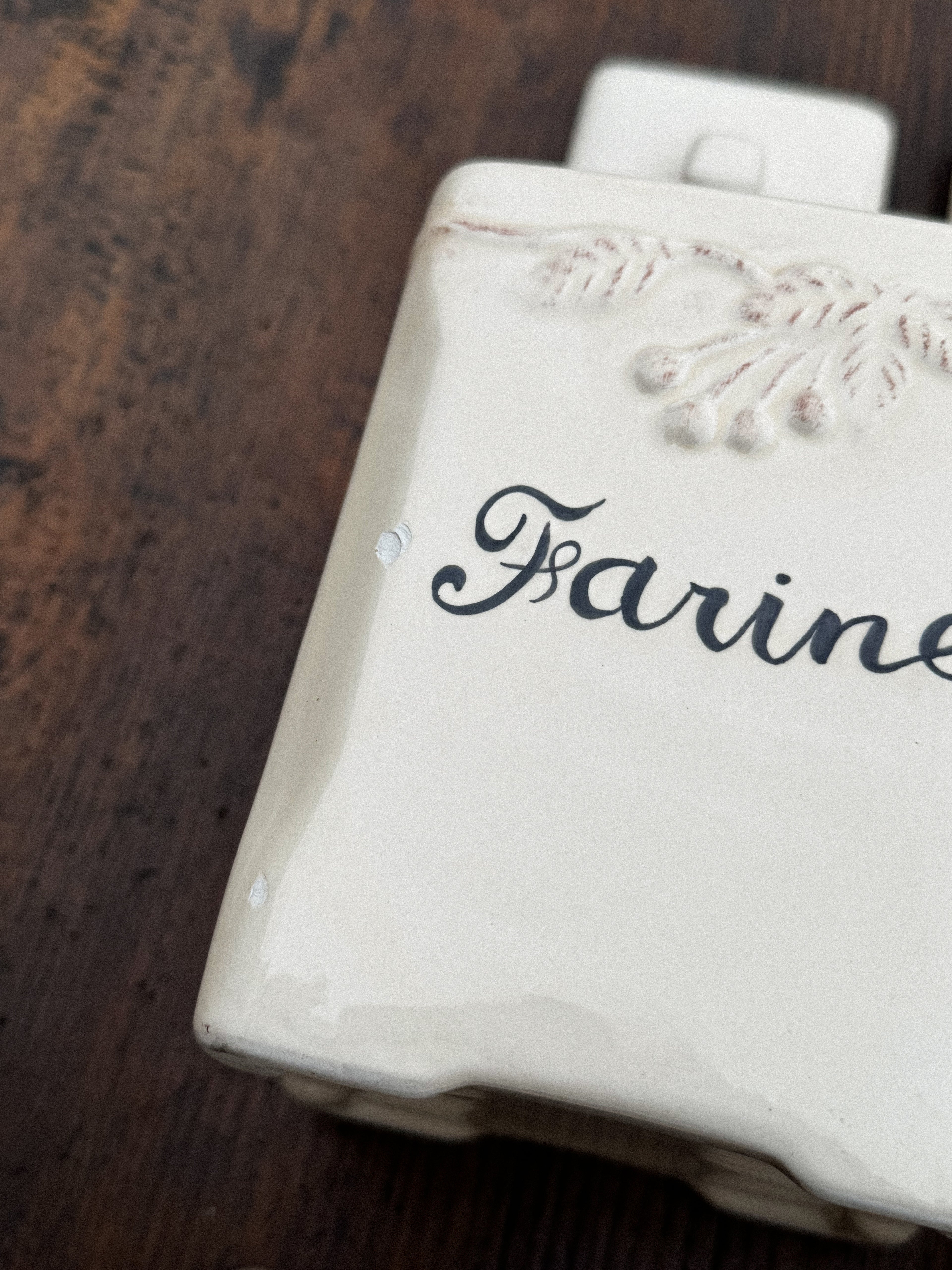 Vintage francouzské dózy na mouku, cukr, kávu, sůl a koření