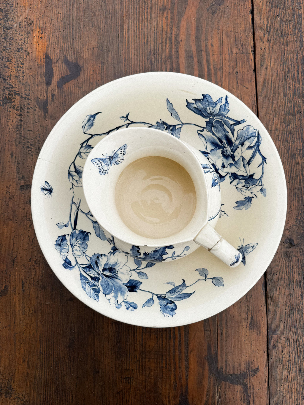 Starožitný francouzský toaletní set Gien 19. století