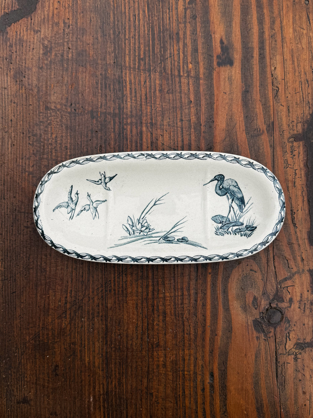 Francouzský toaletní set Lunéville 19. století – miska, džbán a mýdlenka