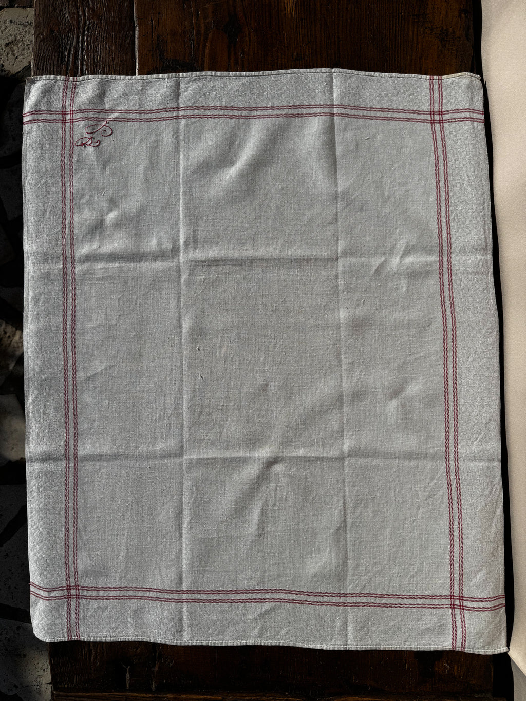 Stará lněná utěrka s monogramem