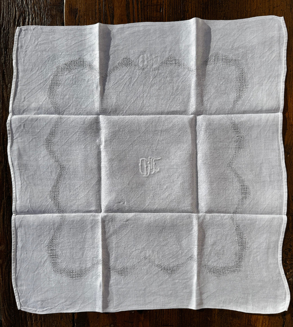 Látkové ubrousky s monogramem "MD" 2 ks