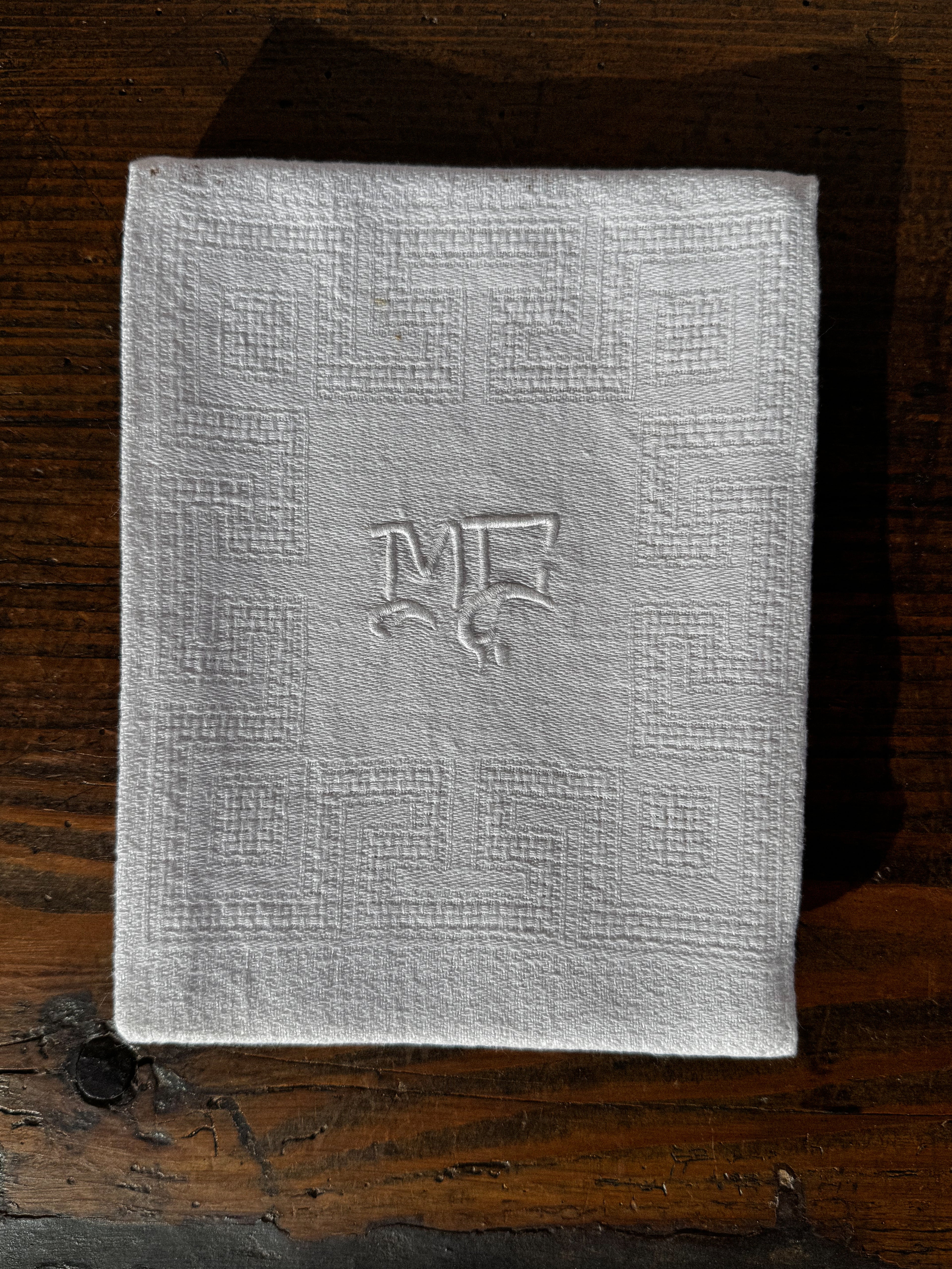 Látkový ubrousek s monogramem "MC" 1 ks č.2