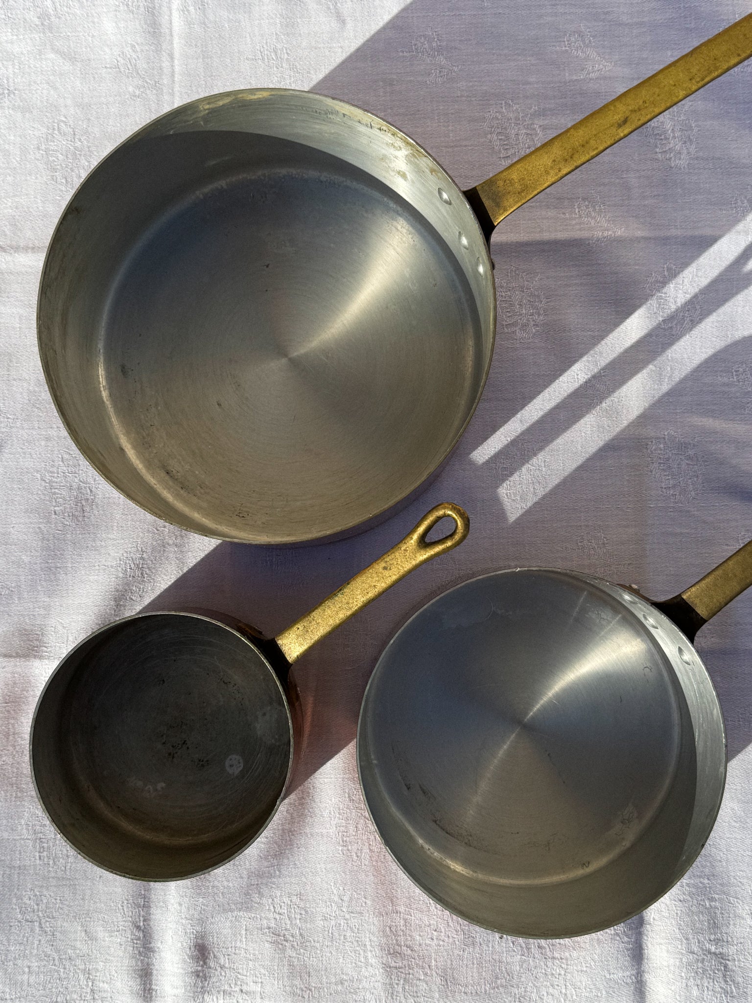 Sada 3 starožitných měděných rendlíků