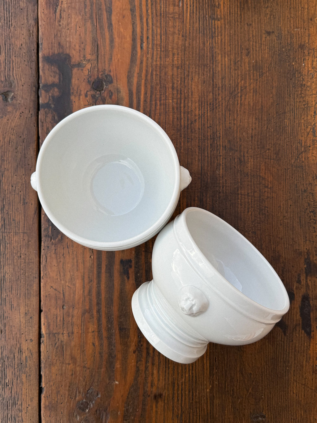 Set 2 keramických misek s lvími hlavami Pillivuyt