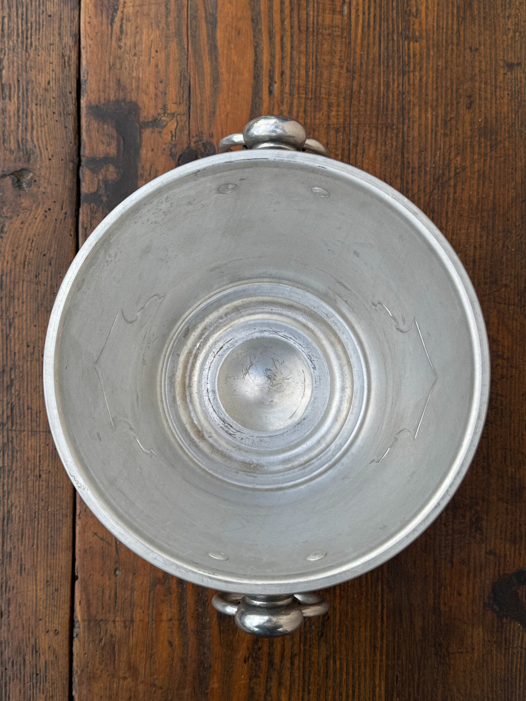 Vintage chladicí nádoba na šampaňské Veuve Clicquot s kruhovitými úchyty