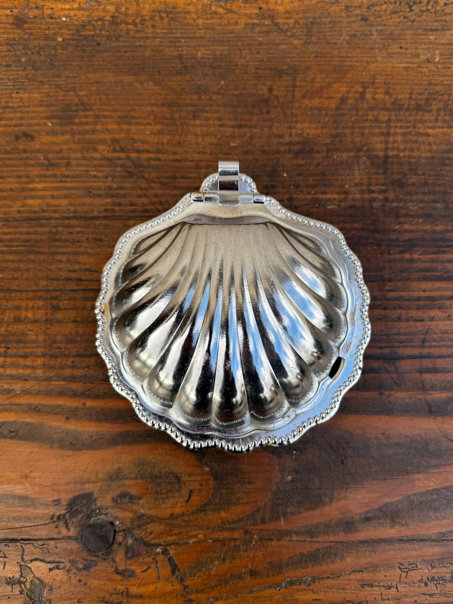 Dekorativní vintage miska ve tvaru mušle