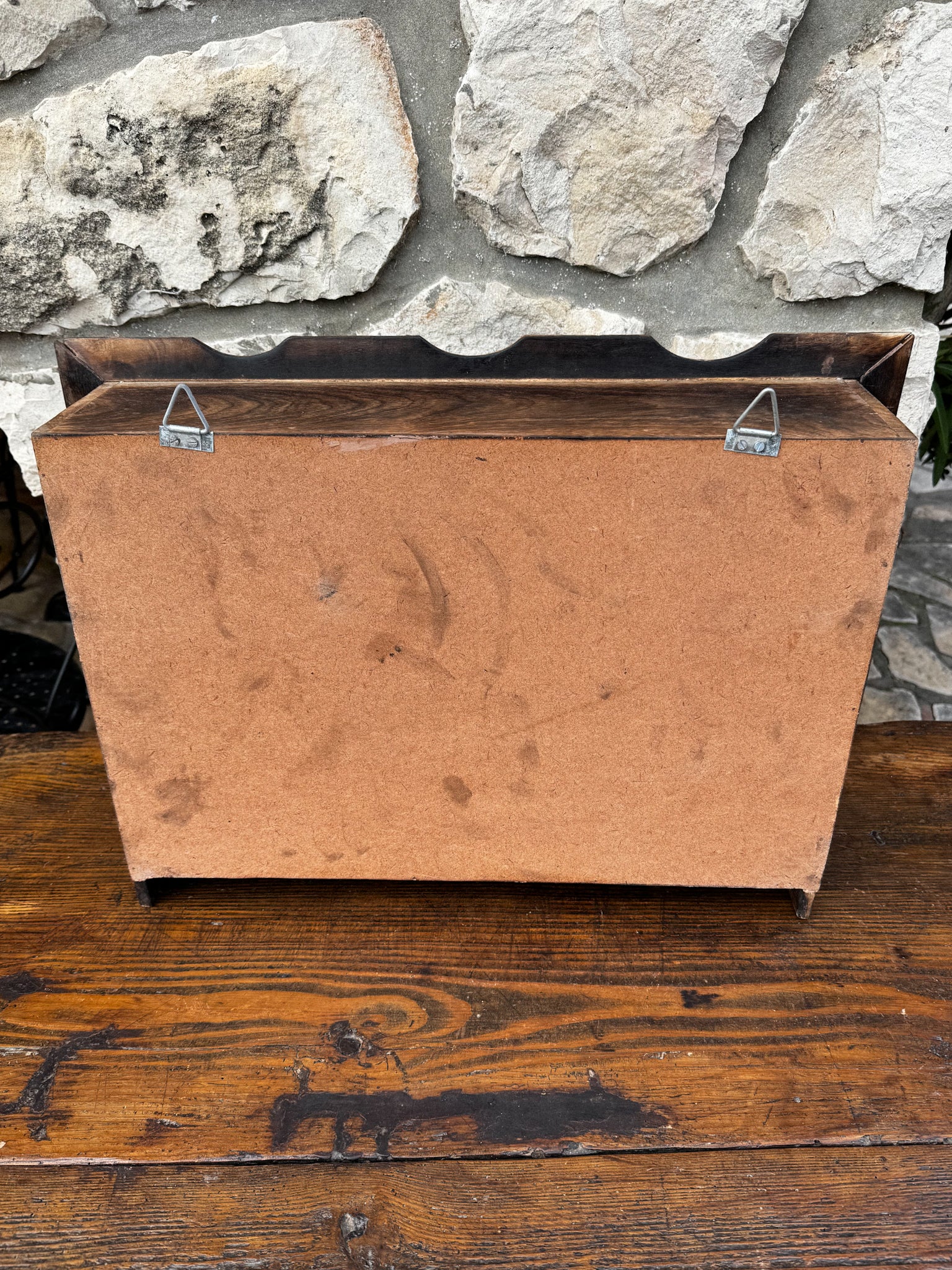 Francouzská dřevěná skříňka na koření